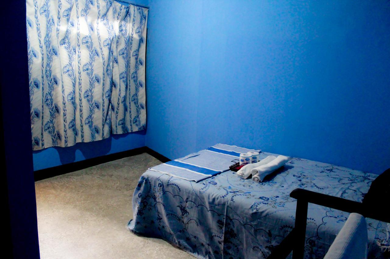J Hostel Kandy Buitenkant foto